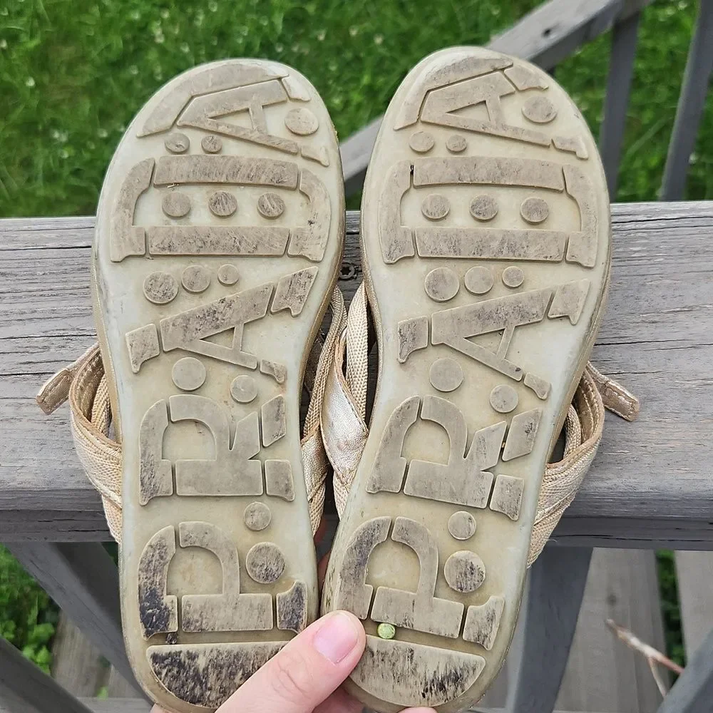 Vintage Prada Gold Thong Sandals Size 39.5 | Logo Sole - Picture 8 of 9